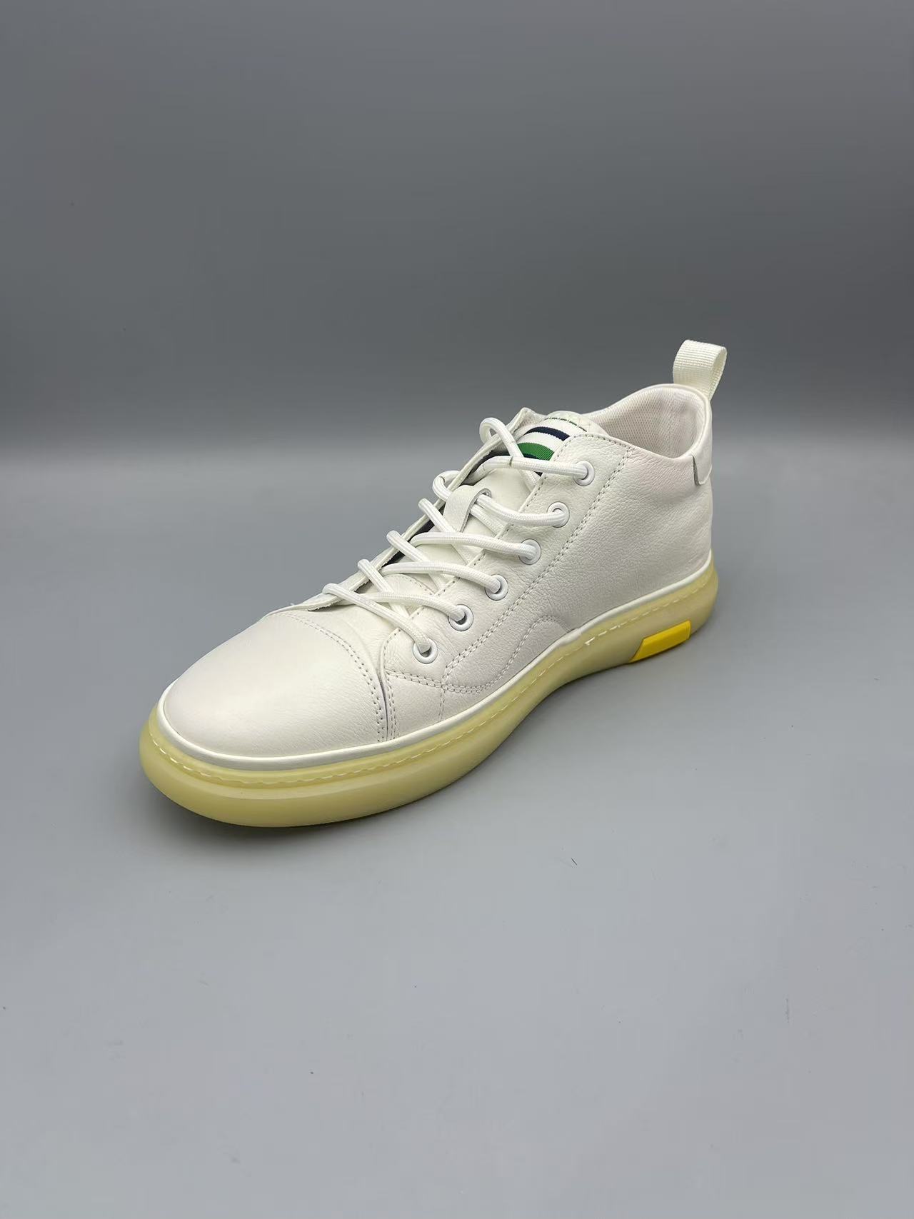  新款轻质厚底系带男士真皮鞋休闲鞋C606