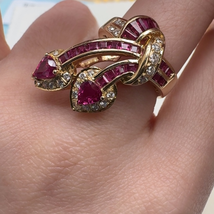 红宝石戒指未镶嵌