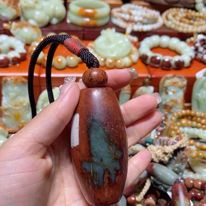 岫岩河磨玉（透闪石质玉）把件未镶嵌