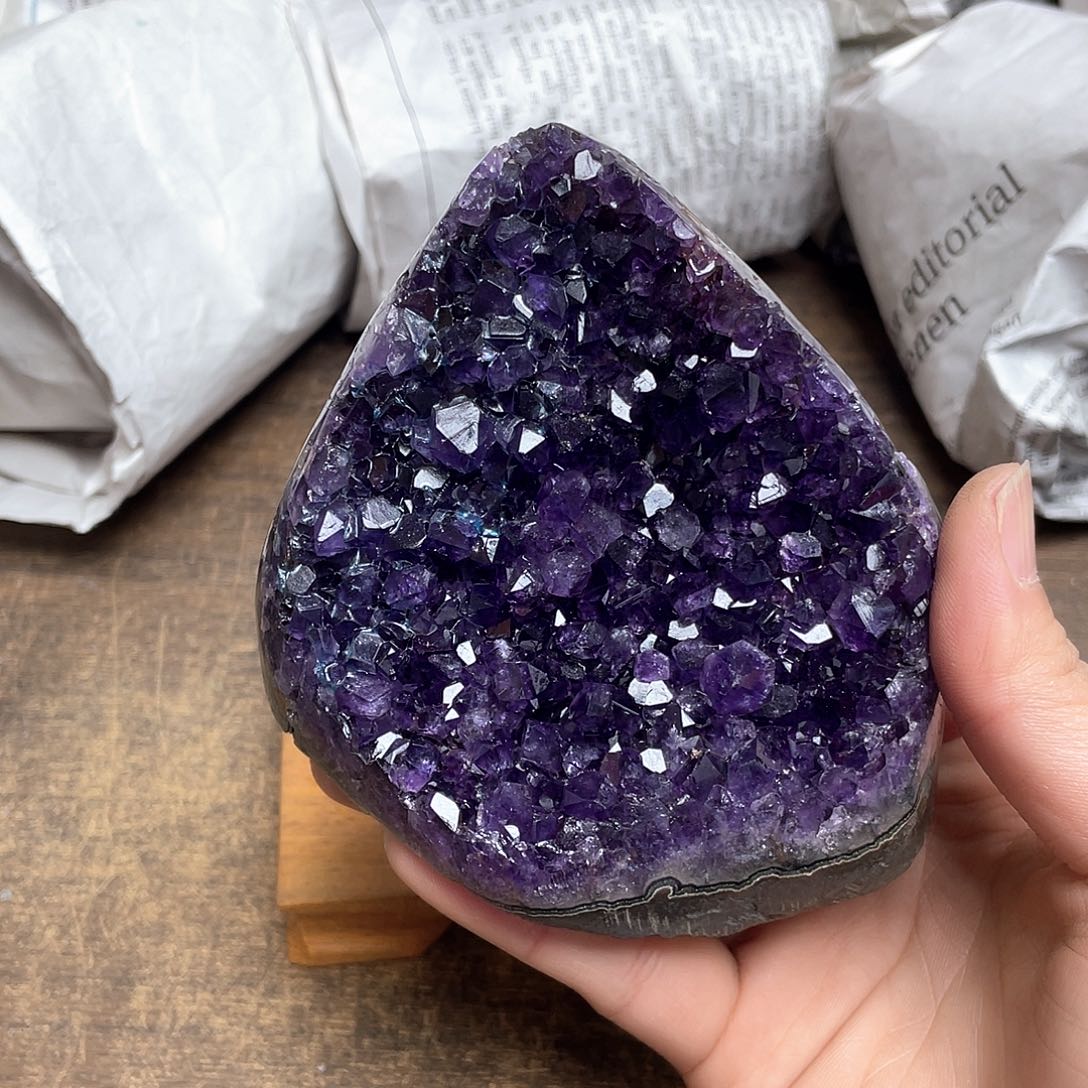 未镶嵌紫晶大型摆件（非配饰）