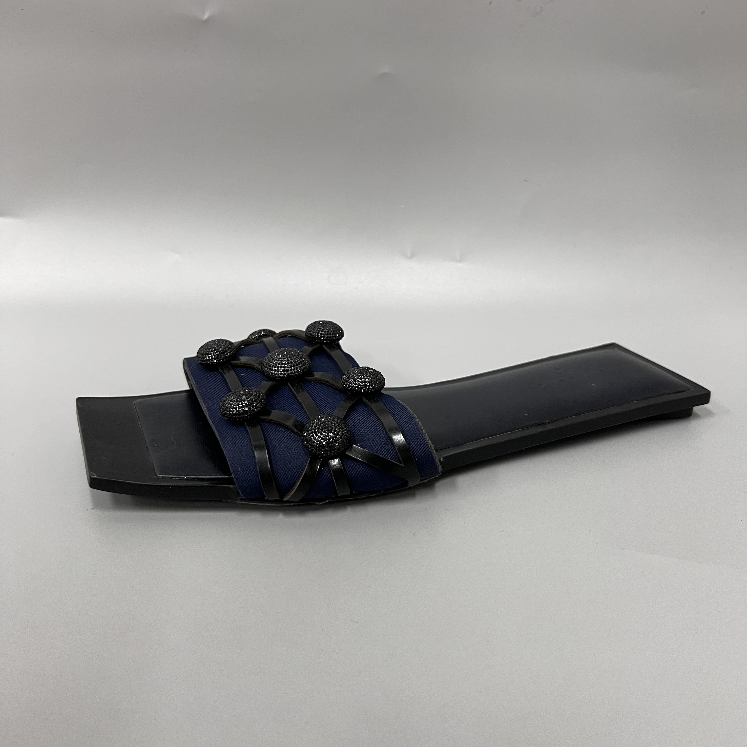 to055 圆钻 女拖鞋