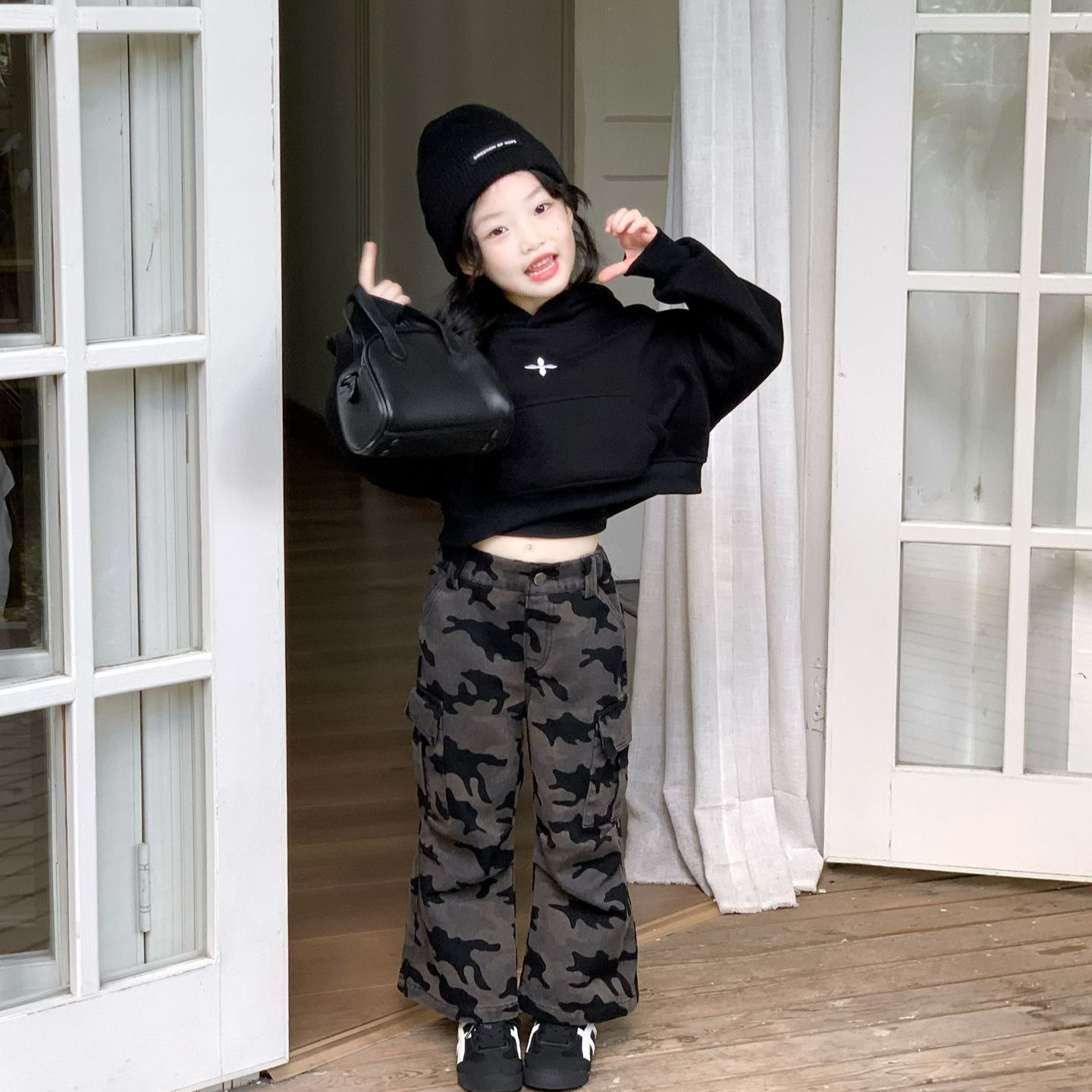 空空子.Studio【美式迷彩】女童2025冬季韩版加绒连帽短款卫衣套装