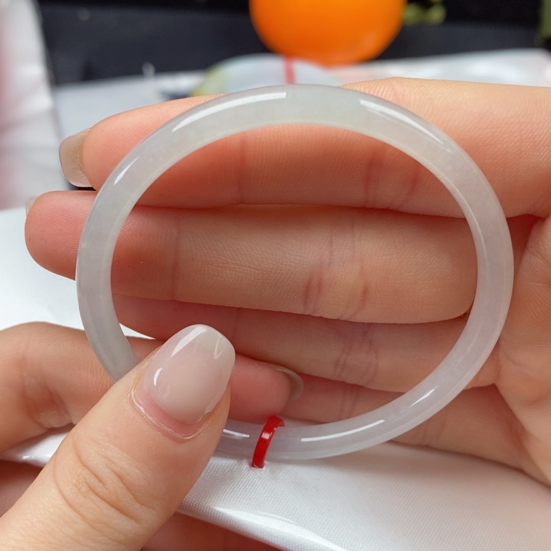 翡翠手镯未镶嵌51圆条