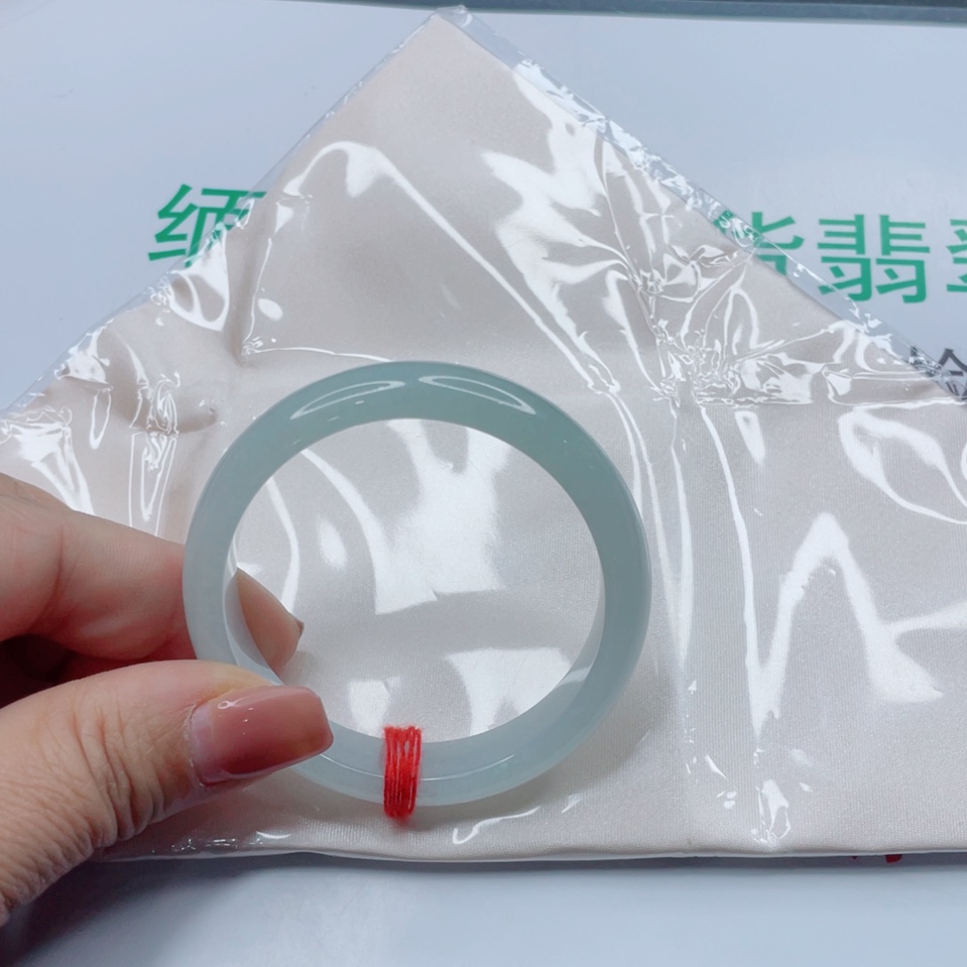 未镶嵌手镯翡翠九*.