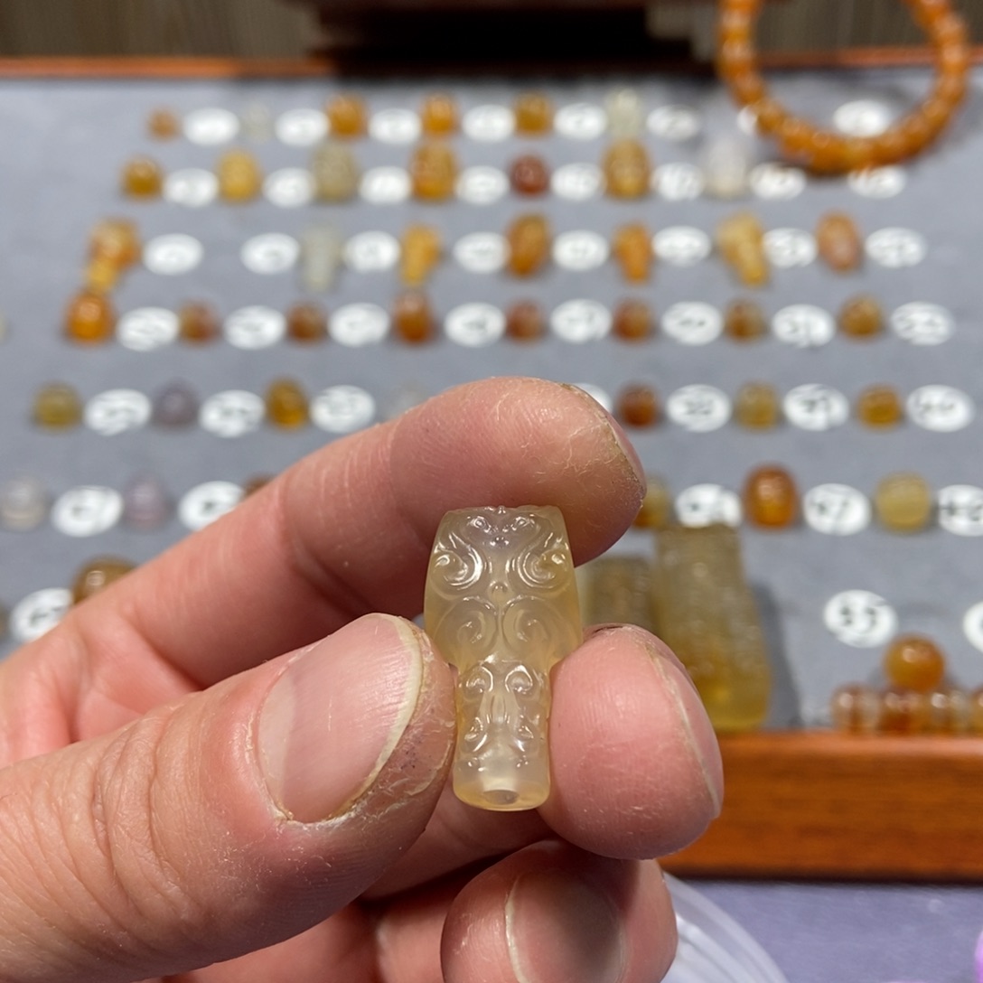 想***梦玛瑙/玉髓合金颈饰三通