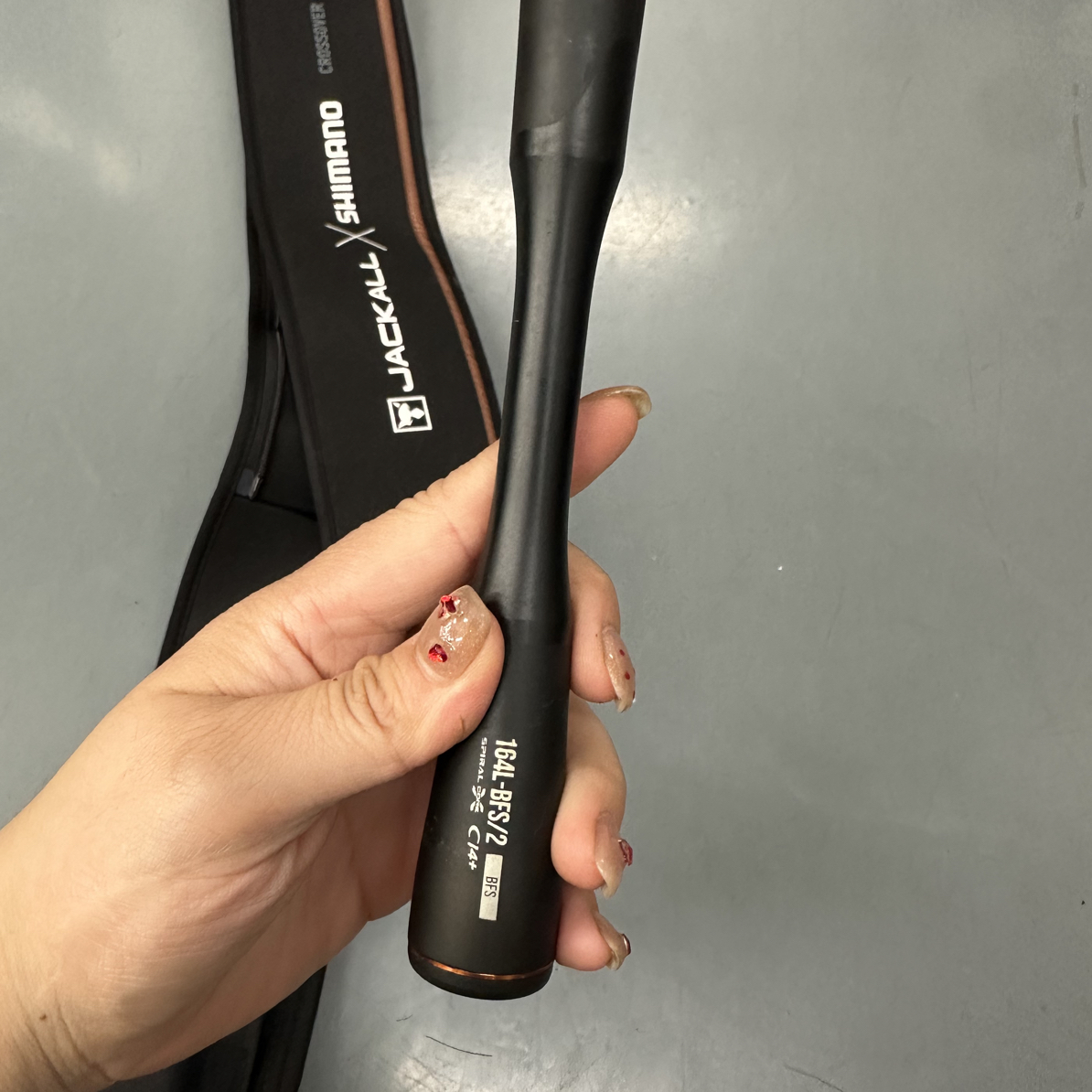 24荣二164L-BFS枪柄两节1.93米87g3.5-10gFF调性正常使用齐全国行