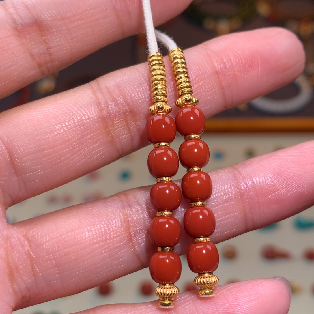 南红玛瑙未镶嵌颈饰