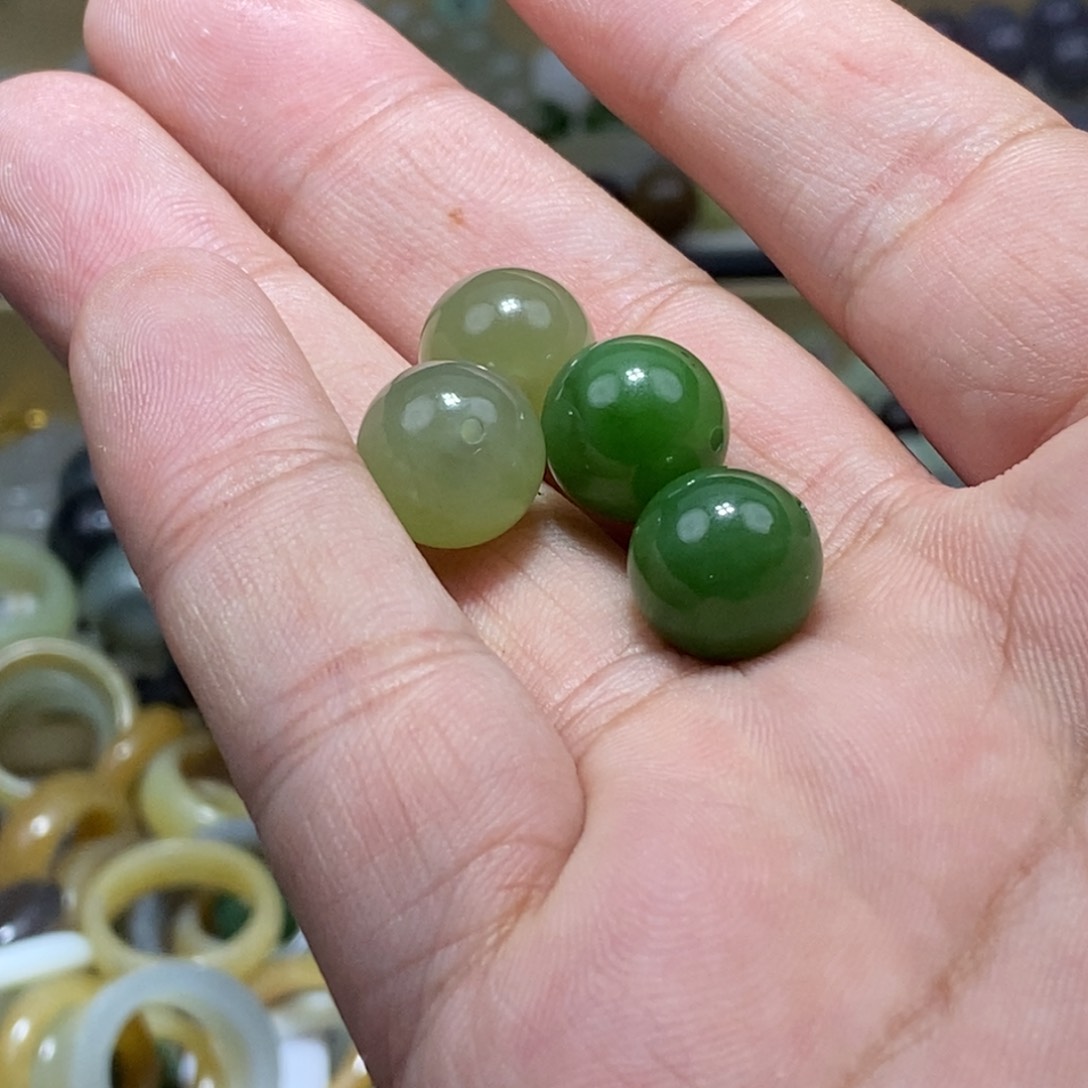 和田玉手链未镶嵌吃***要