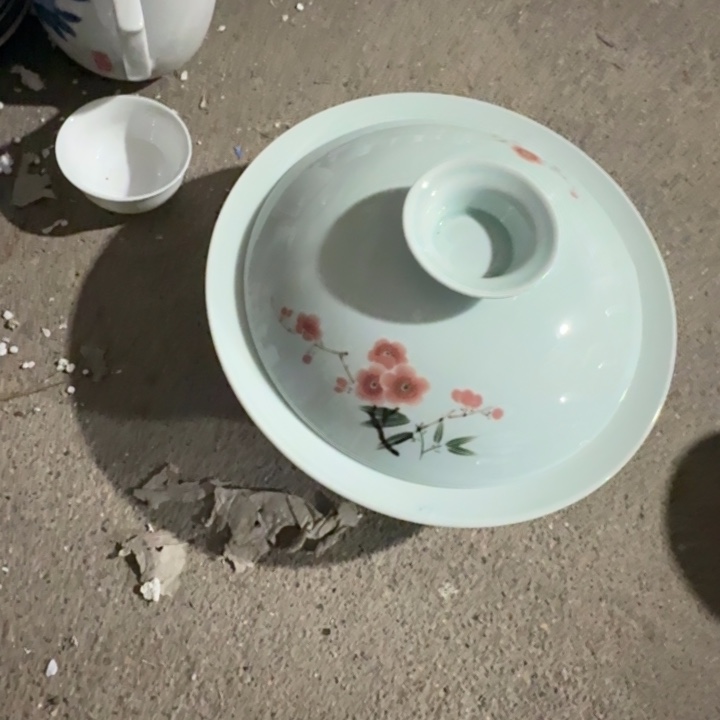 景德镇的陶瓷瓷器