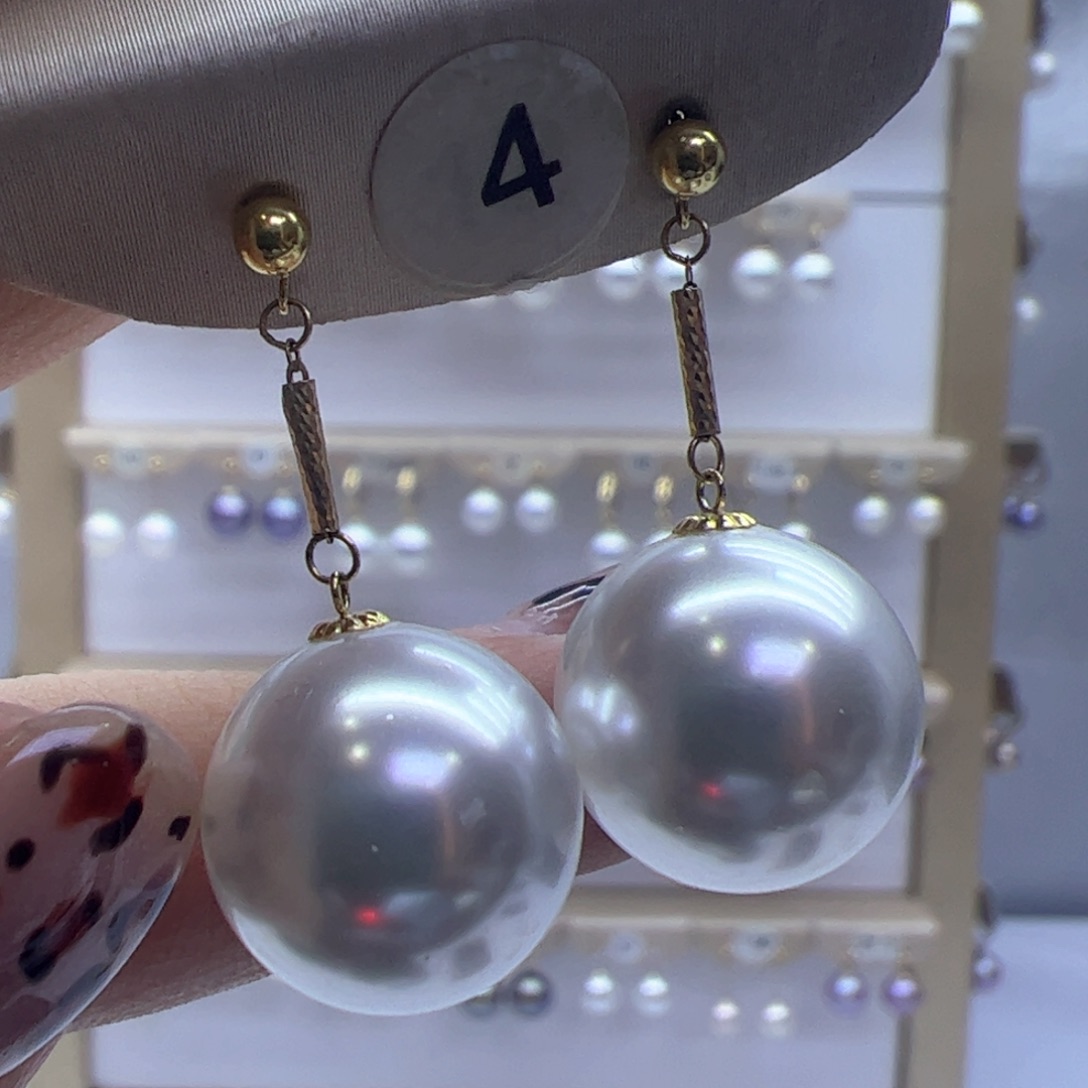 淡水珍珠耳饰18K金镶嵌