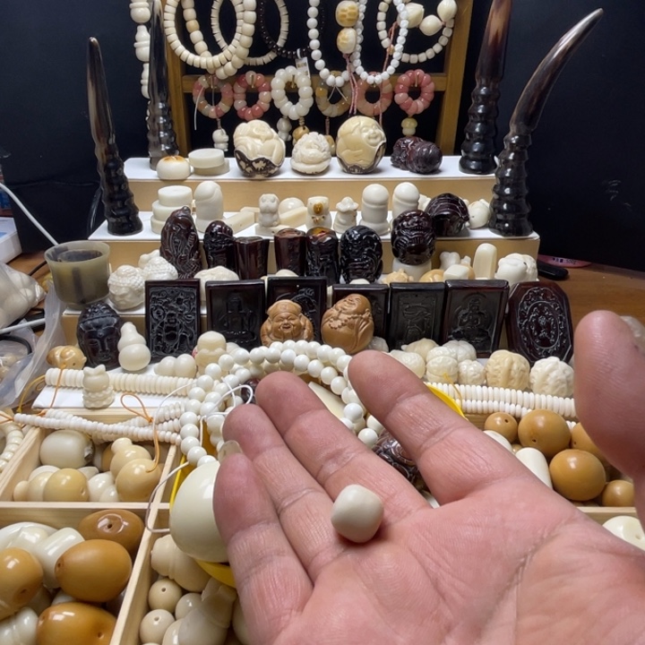 铃*象牙果雕刻老型