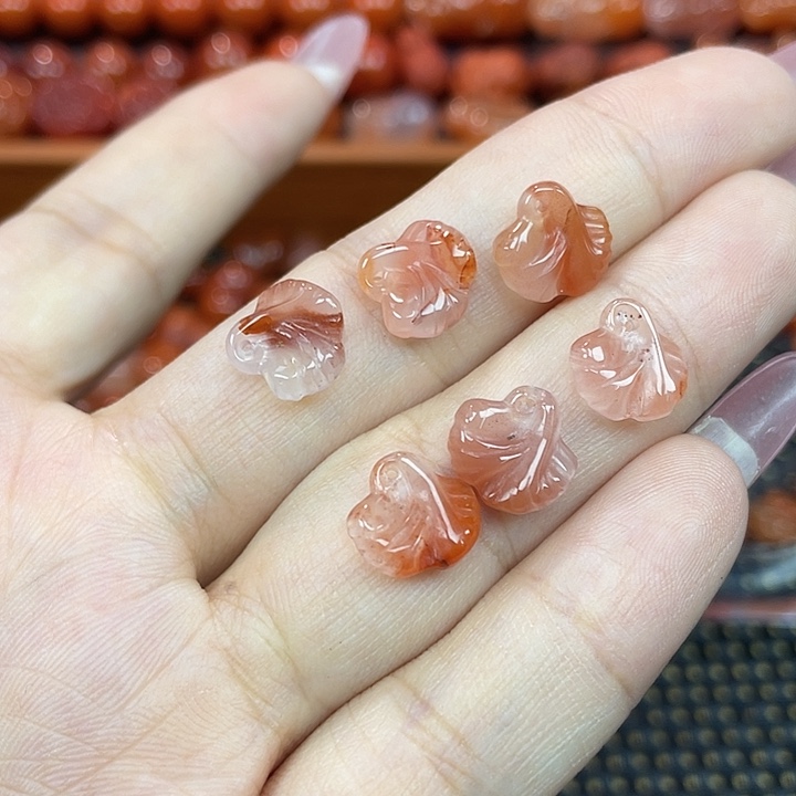 玛瑙/玉髓未镶嵌颈饰叶子