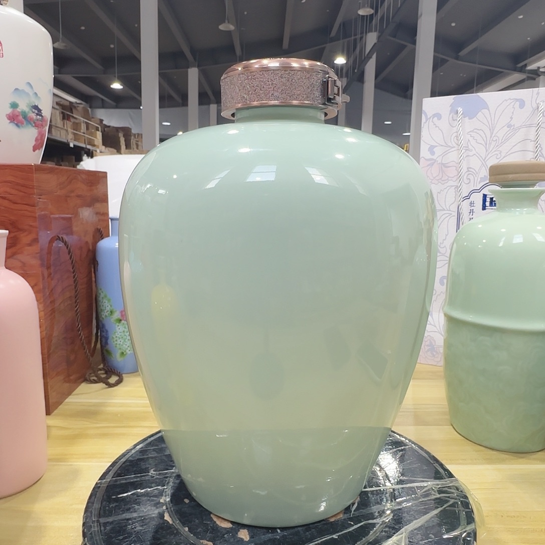 10斤装青瓷酒坛1个