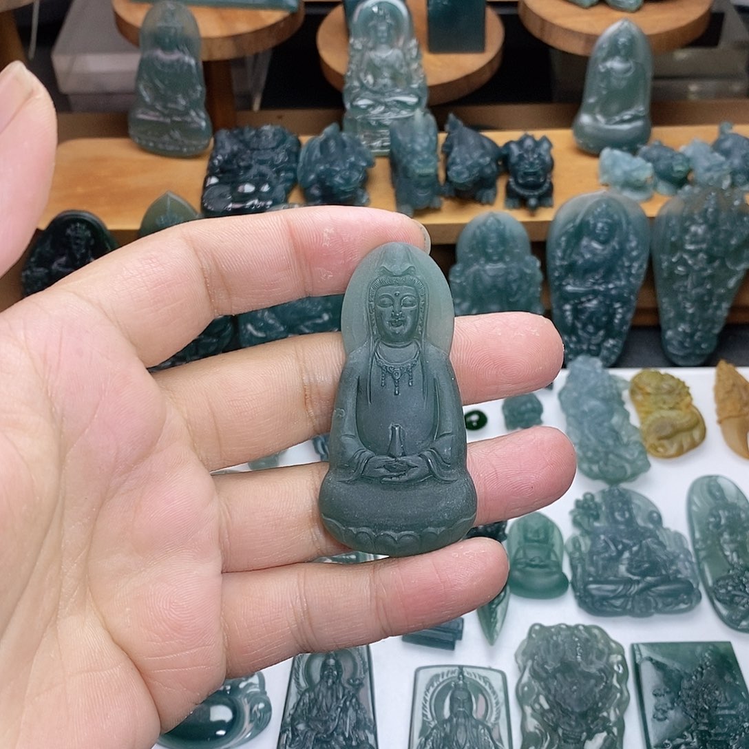 定制翡翠未镶嵌观音