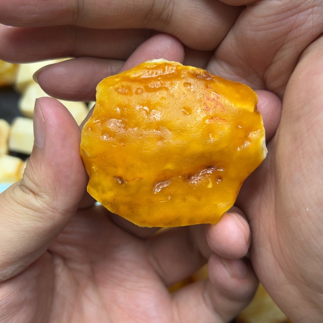 定制琥珀未镶嵌蜜蜡