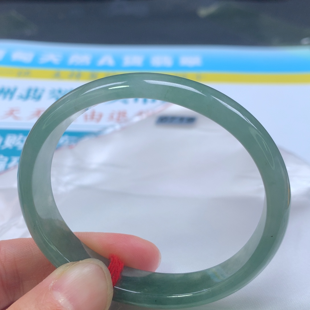翡翠手镯（贵妃镯）未镶嵌0719号