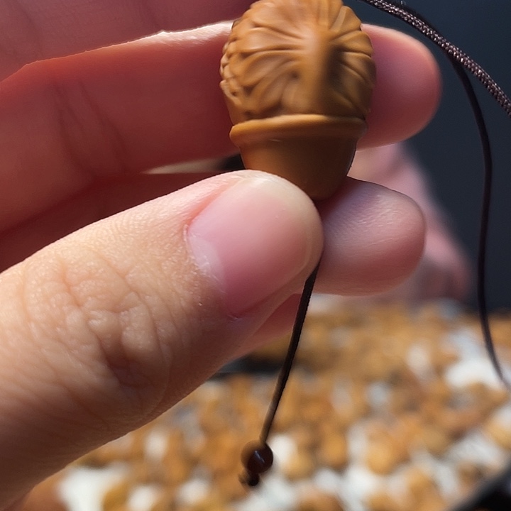 橄榄核吊坠橄榄核