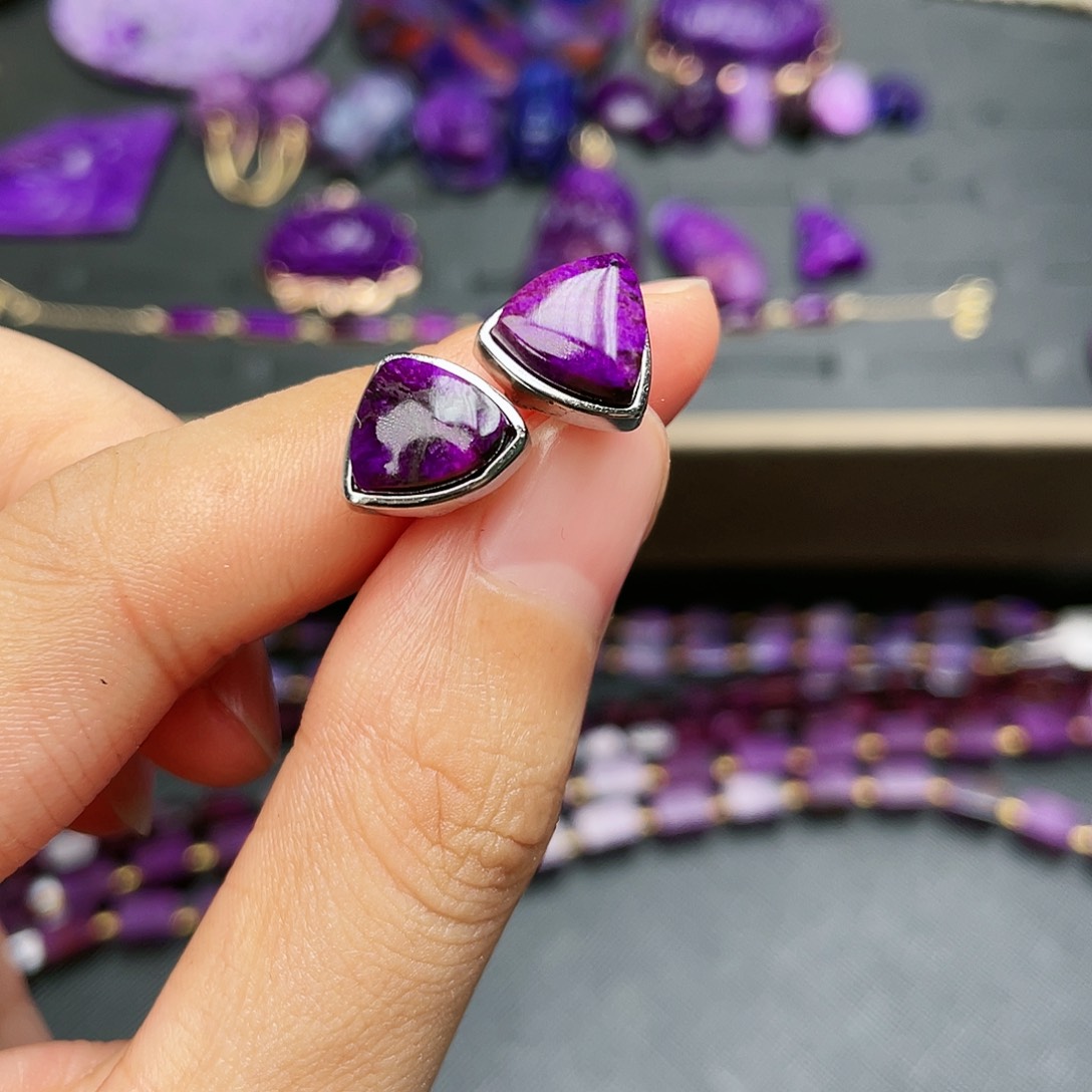 苏纪石（舒俱来）耳钉银S925镶嵌