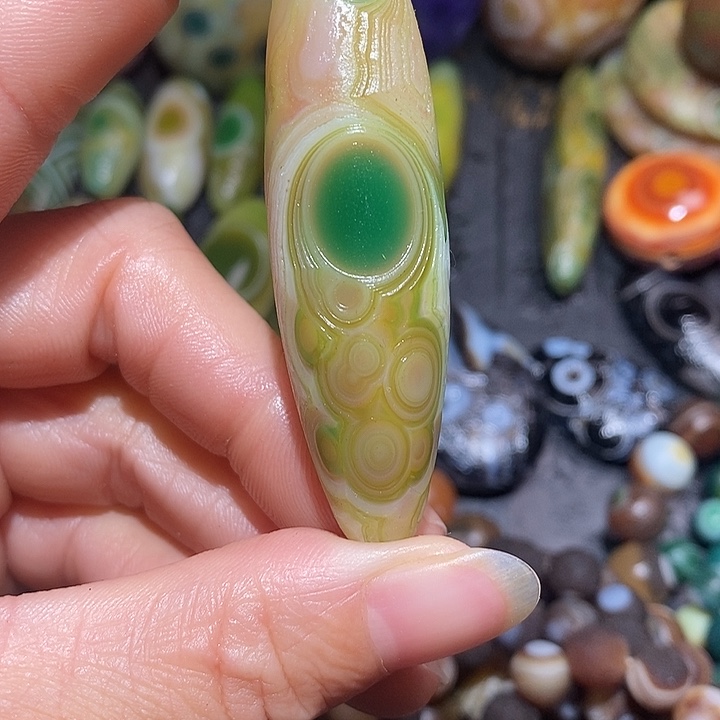 老***童玛瑙/玉髓合金颈饰