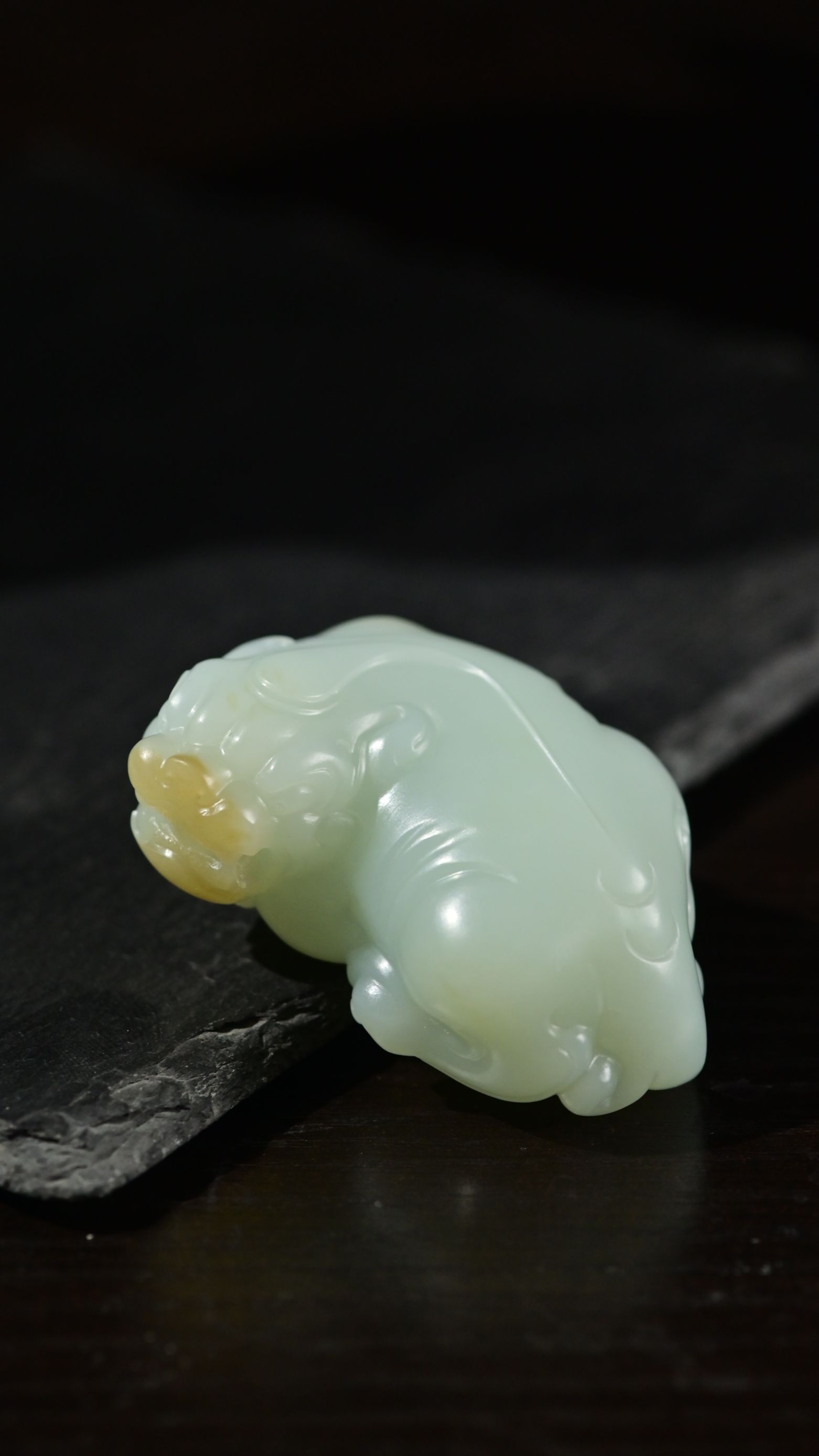 和田玉手工雕刻貔貅
