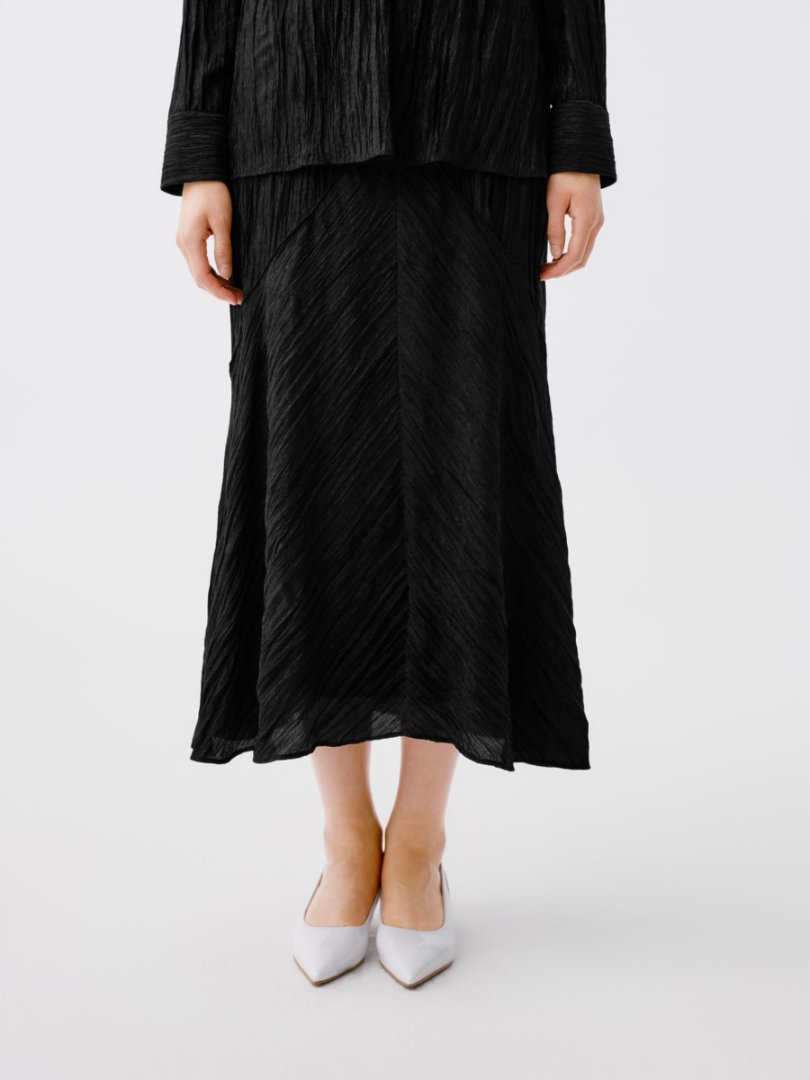 【张羽推荐】LAMAISONJADE玉琼 2025醋纤压褶半身裙