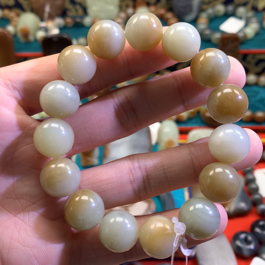 和田玉（糖玉）未镶嵌手链
