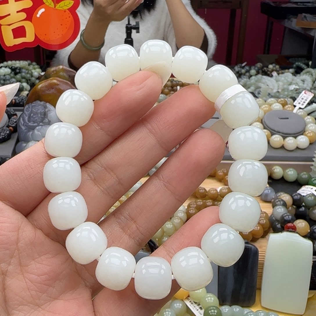 和田玉手链未镶嵌