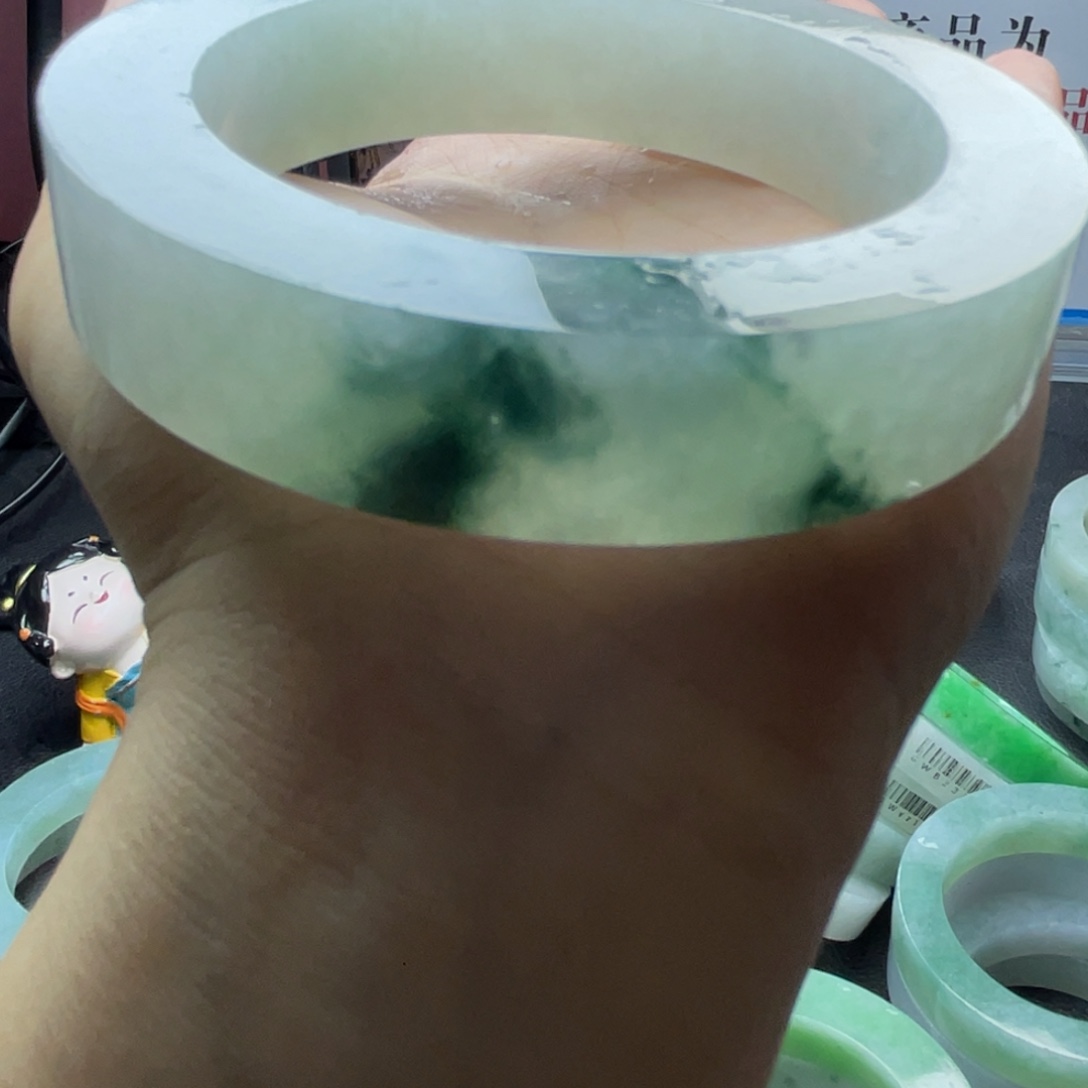 继***续定制翡翠未镶嵌天然翡翠多样性发一