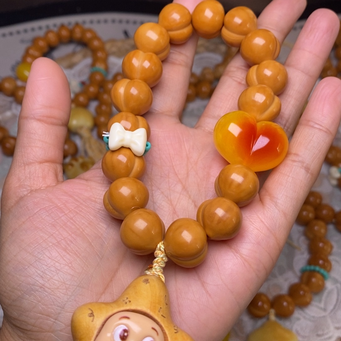 猴头核桃吊坠屁桃15加