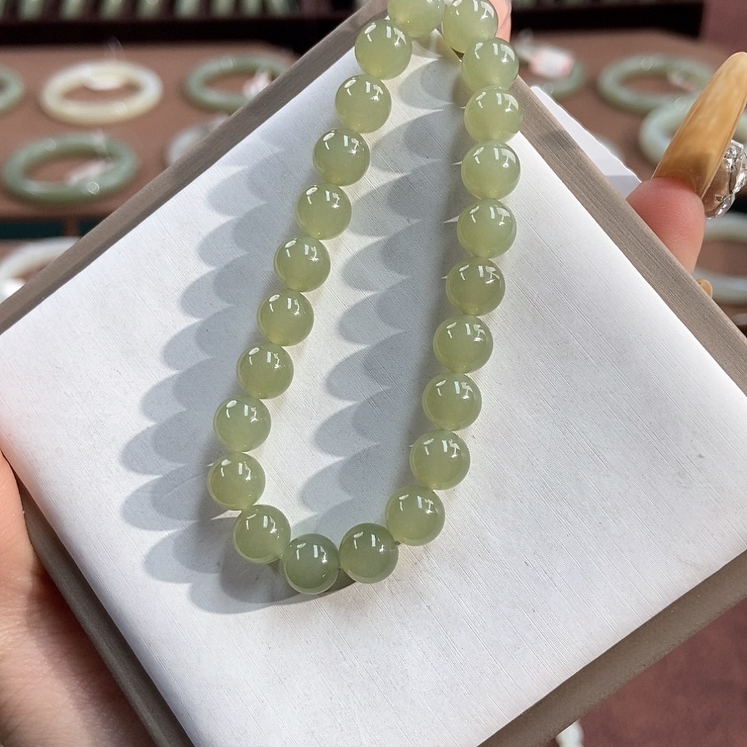 和田玉手链未镶嵌