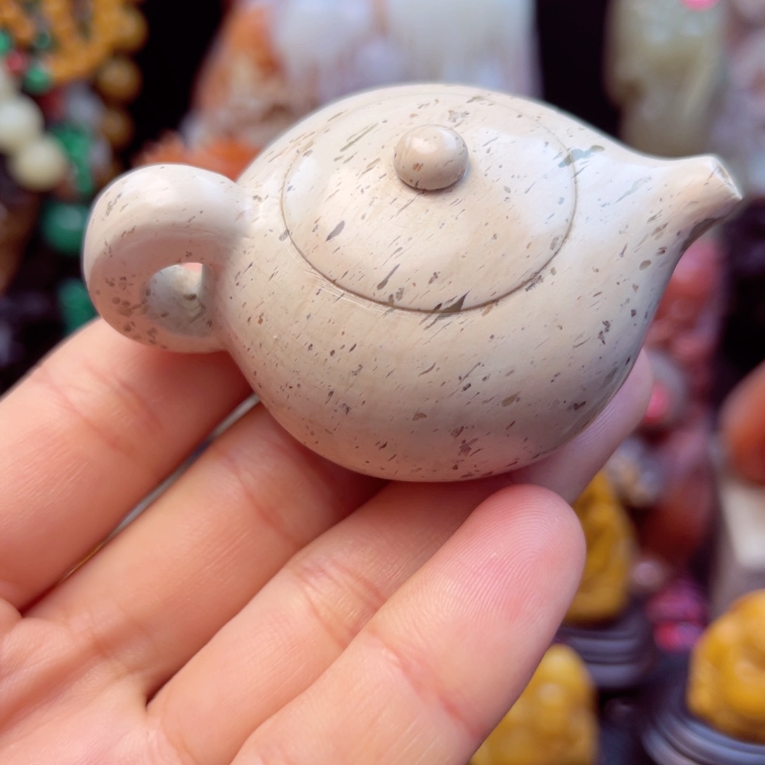 寿山石茶壶手玩件