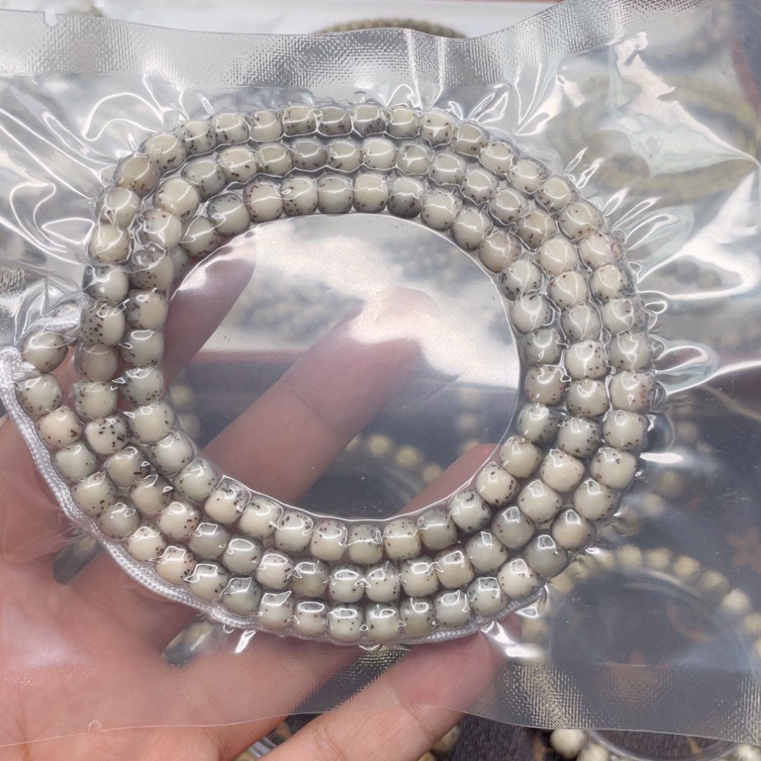 手串星月菩提糯冰石玉料绿背河豚108小细星