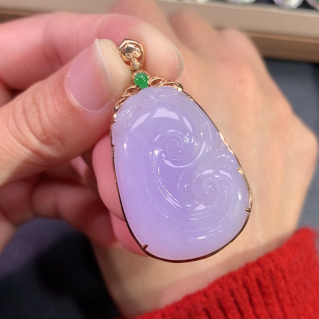 翡翠吊坠(赠链)18K金镶嵌