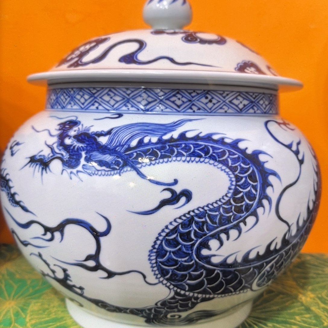 仿元铠甲龙纹大罐