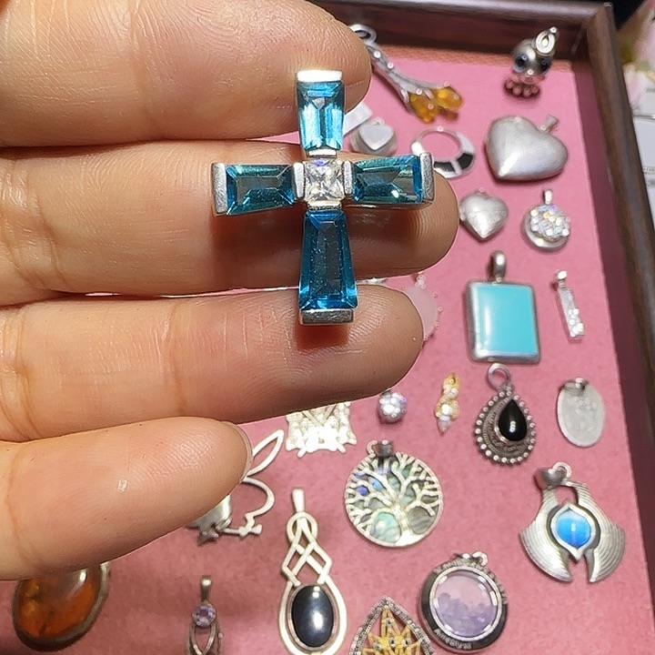 陶小**?陶瓷制品和其他