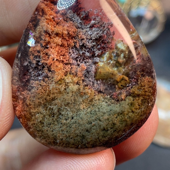 水晶颈饰未镶嵌?****?脖子