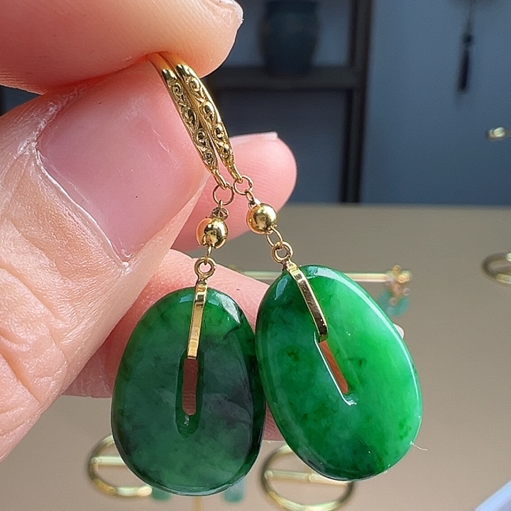 翡翠耳饰18K金镶嵌耳饰
