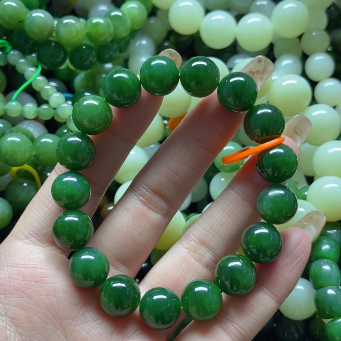 和田玉手串未镶嵌