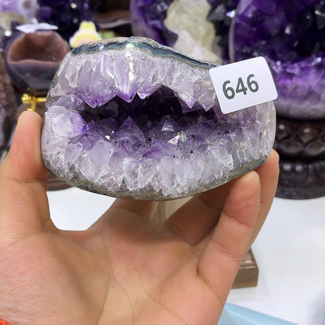 水晶大型摆件（非配饰）未镶嵌