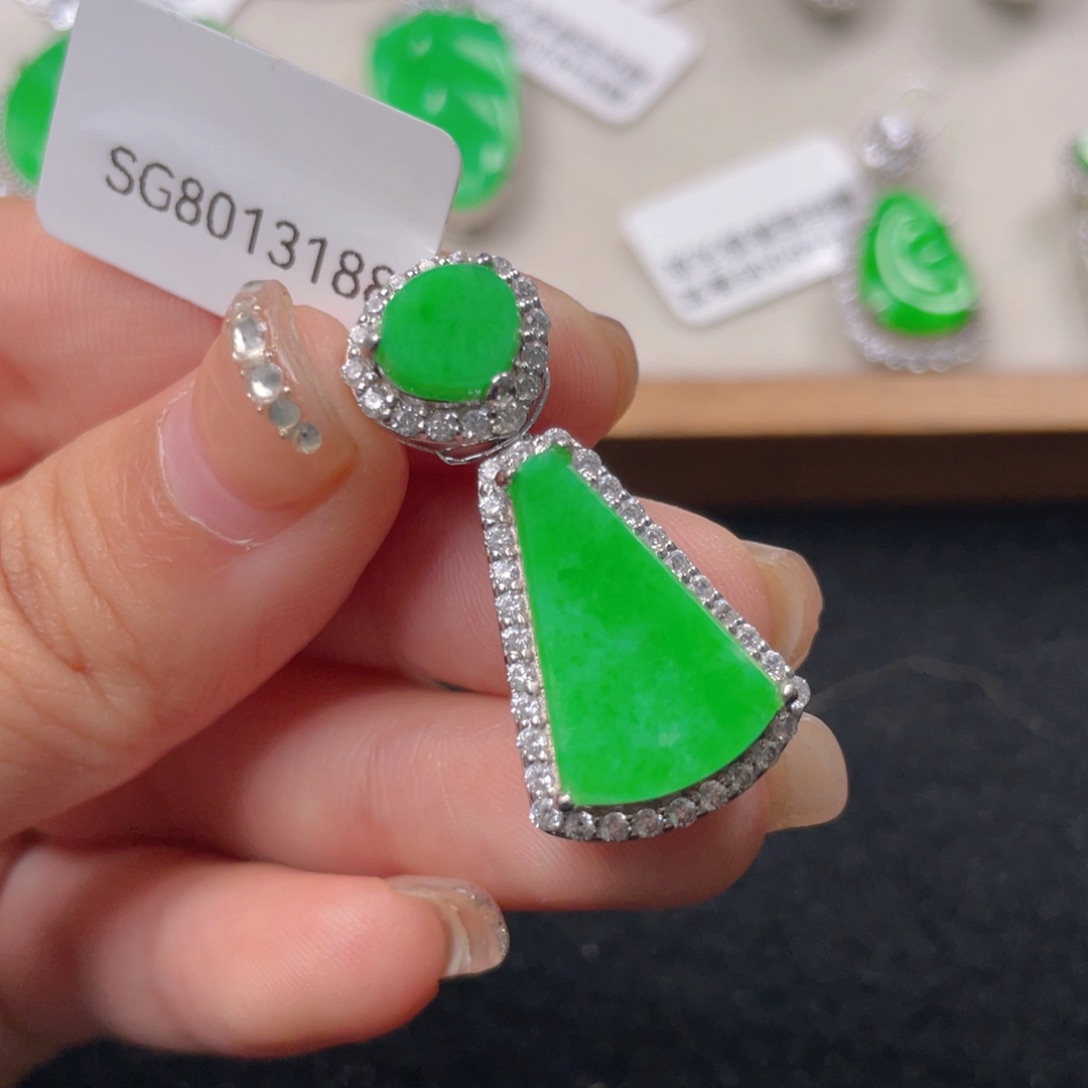 翡翠颈饰银S925镶嵌b b b b b b b