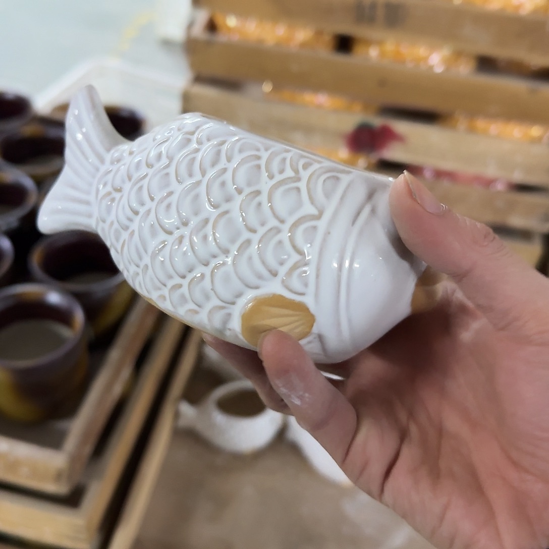 ：默认有孔，福利满15元发：