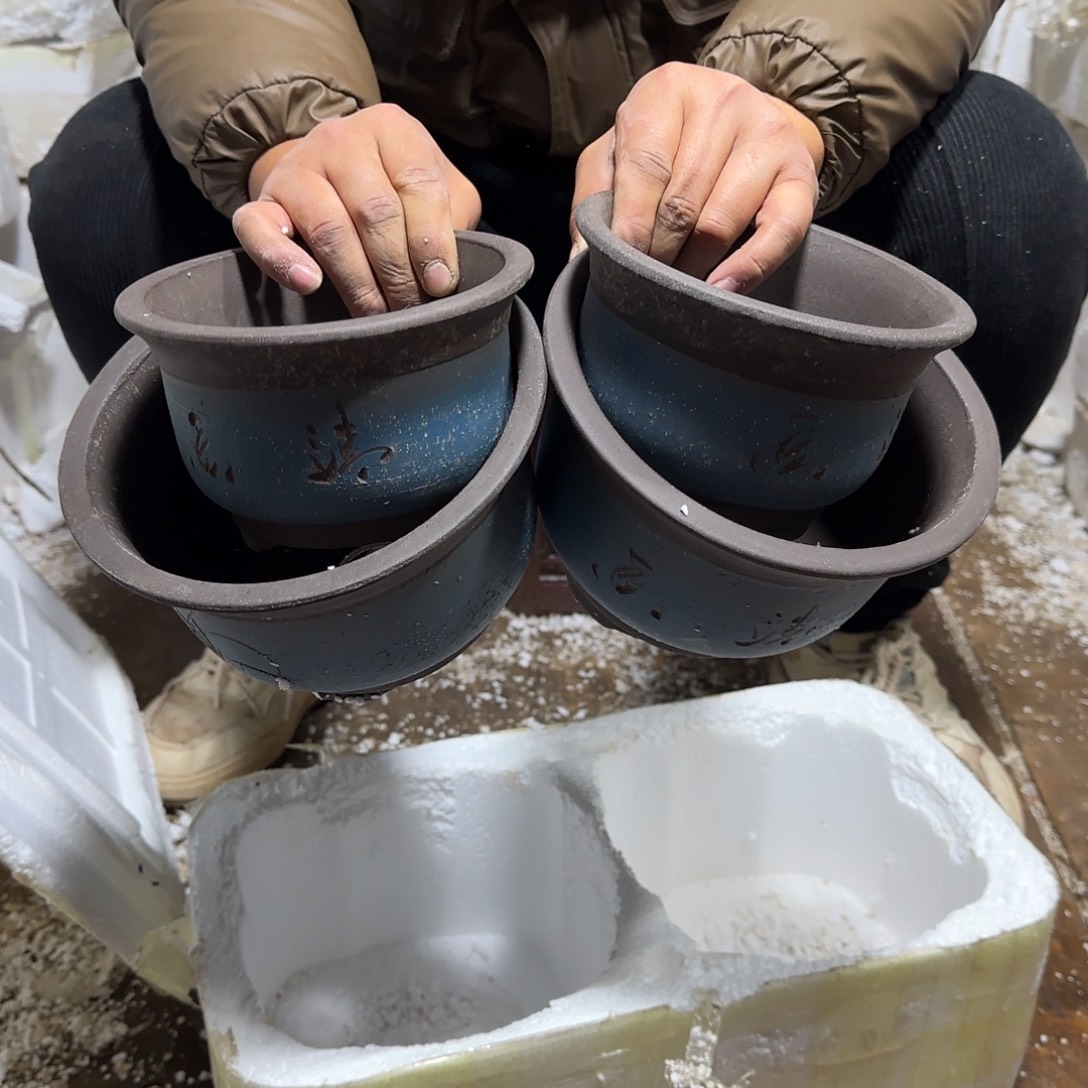 紫砂花盆瑕疵和瑕疵