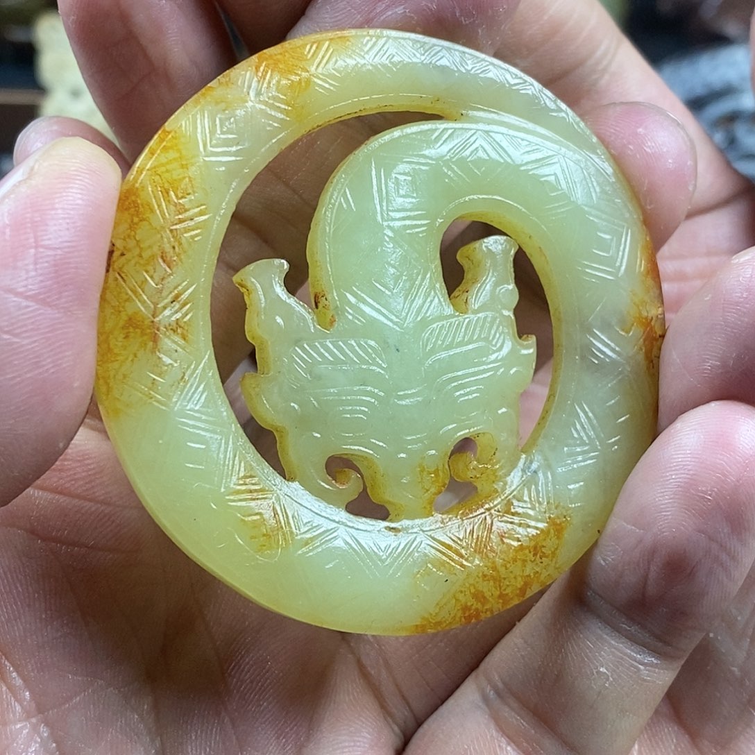 和田玉（糖玉）挂件未镶嵌