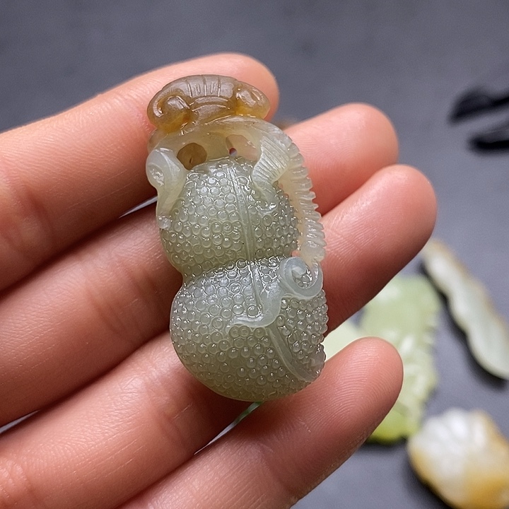 颈饰未镶嵌和田玉?***?