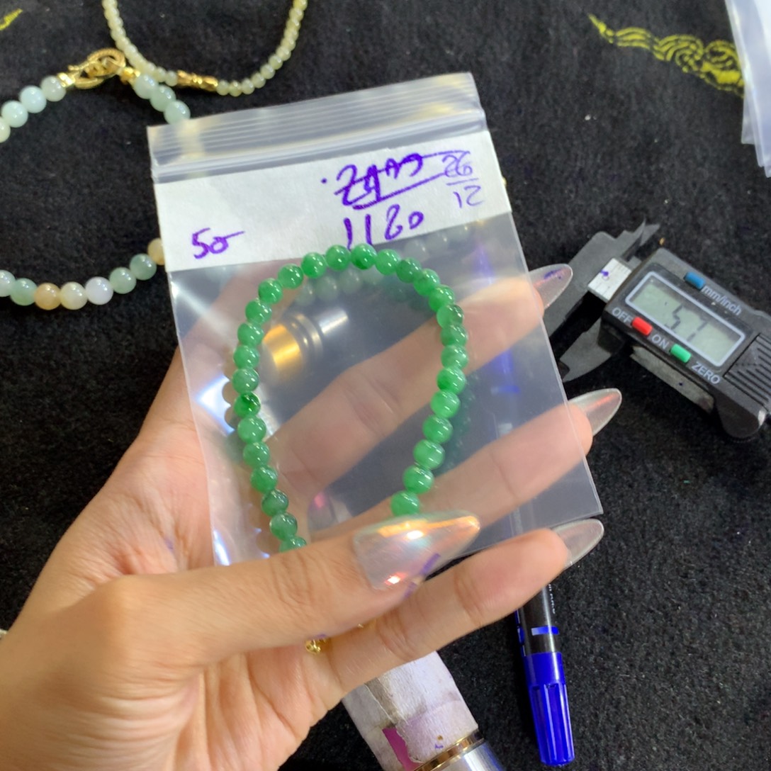 定制翡翠未镶嵌天然缅甸翡翠