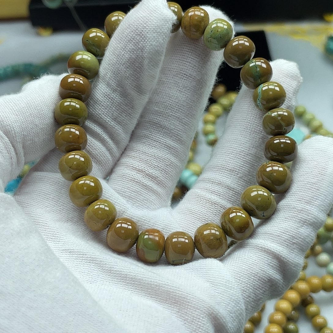 客***.绿松石未镶嵌珠宝奇石