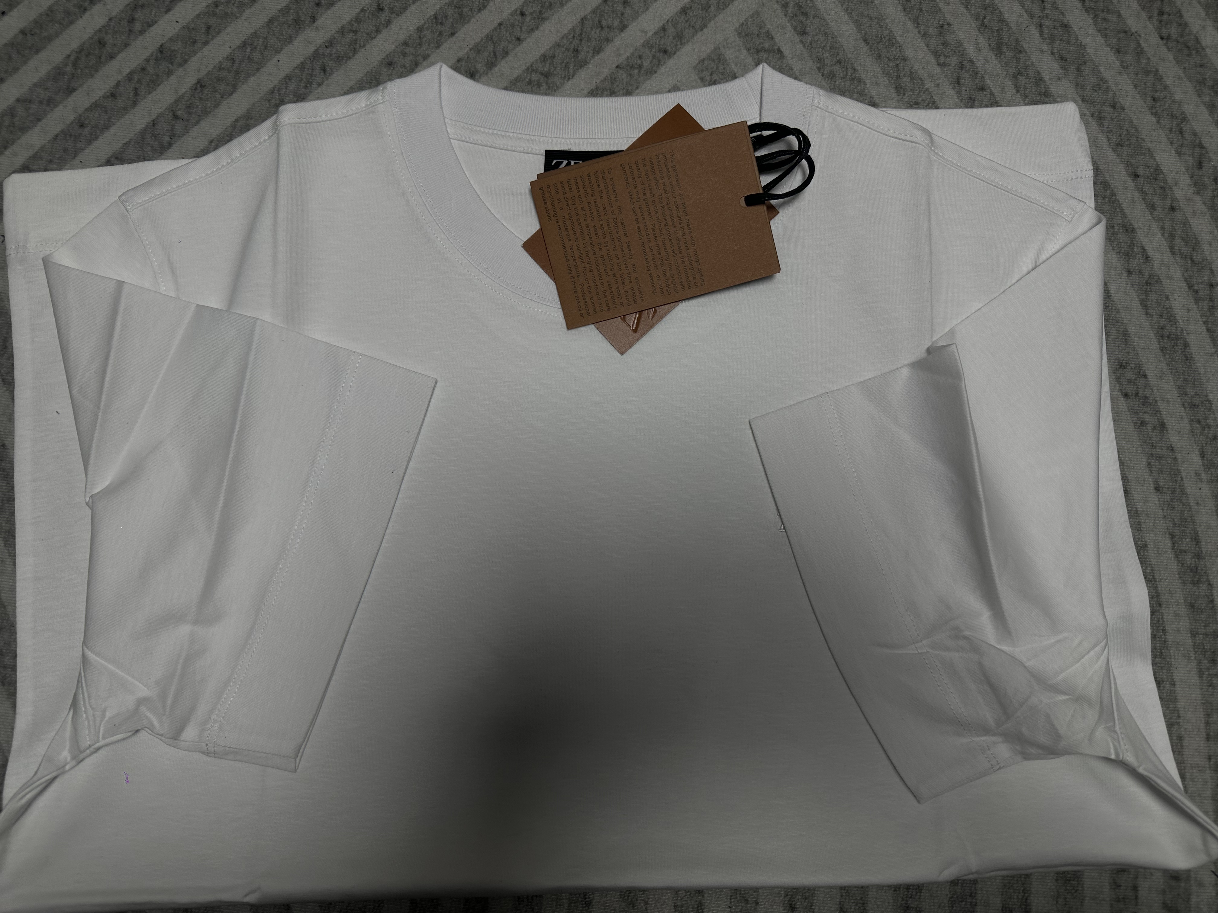 【铁锤轻奢】杰哥哥的刺绣双色短袖