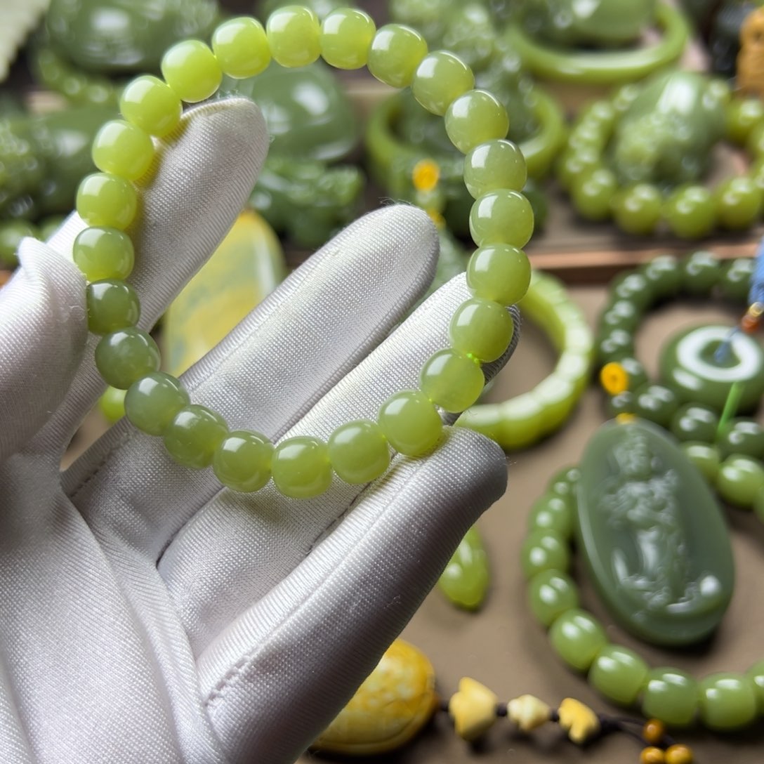 岫岩老玉（透闪石质玉）未镶嵌挂件