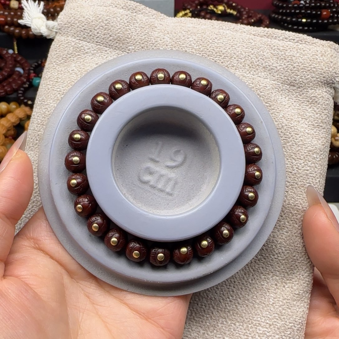 李***@猴头核桃手串凤眼8.8