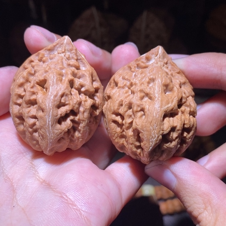 把件文玩核桃东北野生楸子小园 213